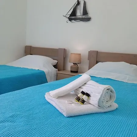 Tatil Evi Angelouda's House - Traditional Stone 2 Bedroom In Center *