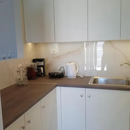 Angelouda's House - 2br - 2 υπνοδωμάτια, Center בית נופש *