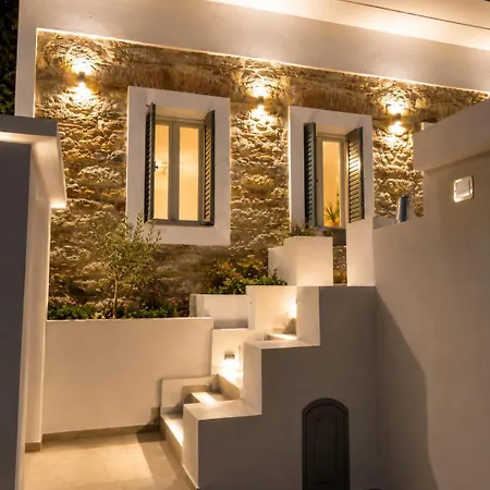 Angelouda's House - Traditional Stone 2 Bedroom In Center