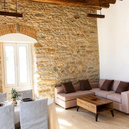 Angelouda's House - Traditional Stone 2 Bedroom In Center * Karystos (Evia)